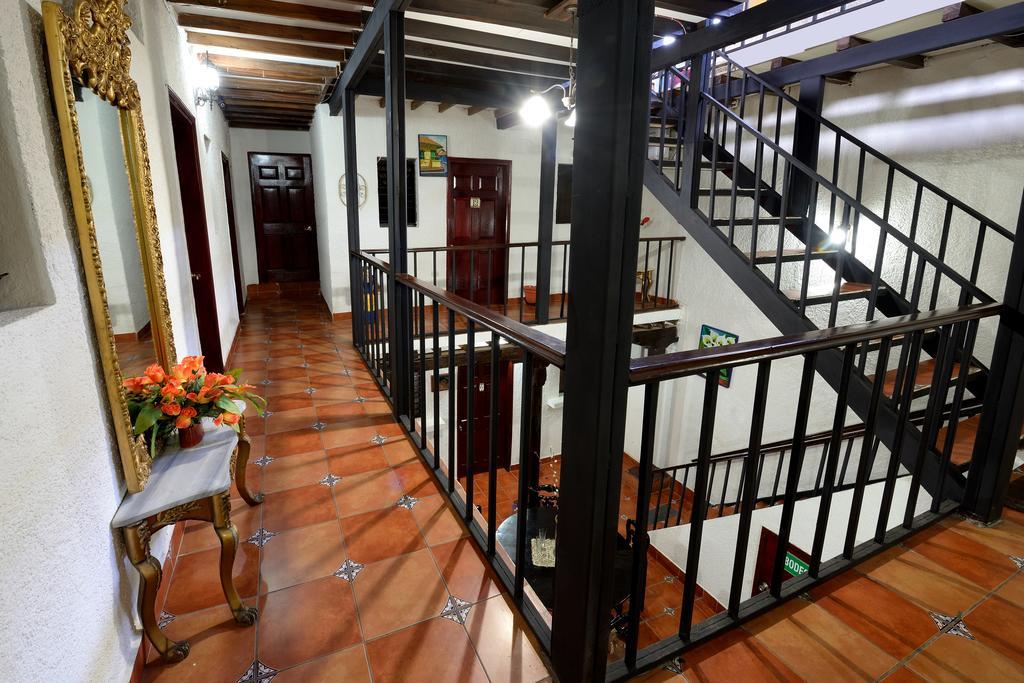 Hotel Libano Leon Ruang foto